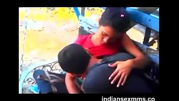 Memek Desi Yang Menggoda, Payudaranya Ingin Kuhisap Sampai Dia Menjerit