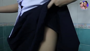 ความลับในกระโปรงนักเรียน