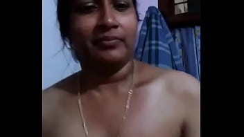 Gadis Desi Ranum Yang Bikin Greget