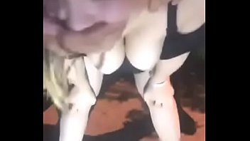 Gadis Tiongkok Mesum Di Pinggir Jalan Bagian 3