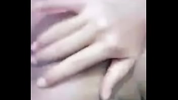 Janda Bergairah Yang Siap Menggoyang Ranjang
