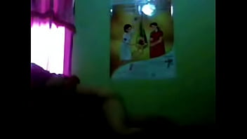 Janda Berjilbab Yang Menggoda Dengan Tubuh Seksi
