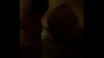 Nyonya Asia Matang Dihajar Ganas Dua Lelaki