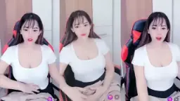 Gadis Ayu Cantik Dengan Toge Menggoda Yang Bikin Nafsu Bergelora