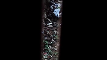 Desi Kencing Dan Air Seni Panas 4.avi