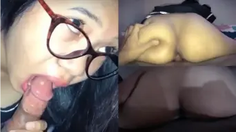 Pov: Menggila Dengan Pacar Berkacamata Yang Montok Dan Menggoda