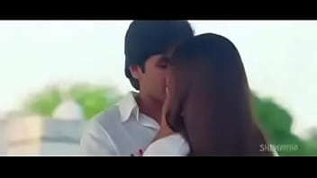 Gadis India Yang Menggoda Dan Penuh Gairah