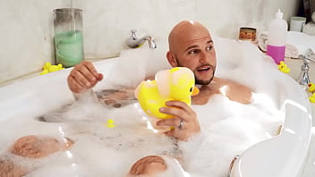 Rumah Penuh Dengan Kamar Mandi Panas / Brazzers Lengkap Di Zzfull.com/bathroom