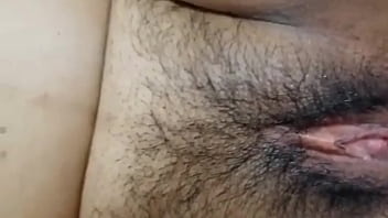Puki Desiku Yang Montok Dan Menggairahkan