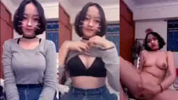 Atifah Tiktokers Cantik Menggairahkan, Menggeliat Penuh Nafsu Dengan Desahan Menggoda