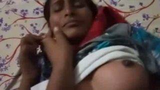 Istri India Telanjang Dan Digilir Dalam Video Mms