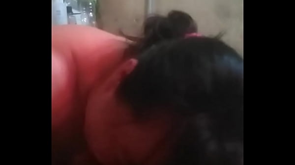Wanita Tionghoa Melayani Pria India Dengan Penuh Gairah