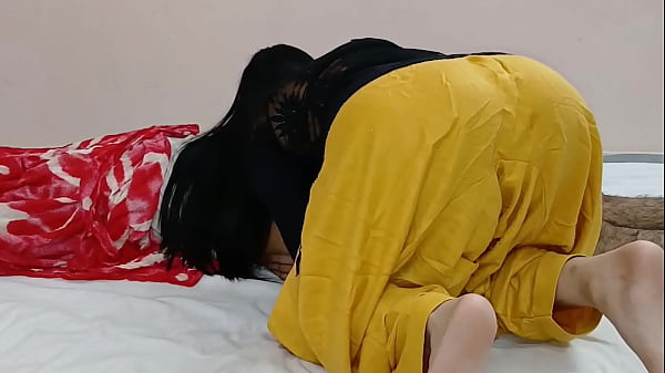 Bhabhi Yang Haus Kepuasan, Kontol Keras Merobek Memek Ketatnya – Adegan Panas Video Seks Hindi