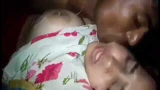 Cewek Seksi Kasih Kesempatan Cowok Miskin Ngentot Memeknya Di Video Mms Desi Panas
