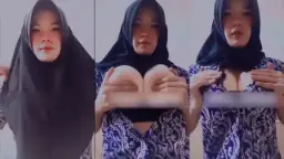 Ukhty Nabilah Berhijab Remas Payudara Montok