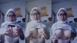 Nurul Maisarah: Toket Montok Menggoda Di Balik Jilbab Putih