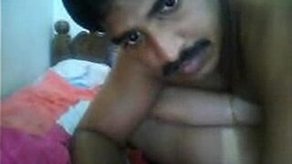 Pasangan India Bikin Video Panas Intim Ala Desi Yang Bikin Greget