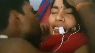 Tonton Video Mesum Bini Orang India Pake Saree, Bikin Makin Panas
