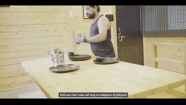 Pembantu Hotku: Film Pendek Hindi Tak Sensor (2026)