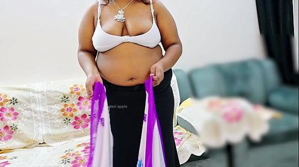 Bidadari Sange Dalam Sari Yang Menggoda