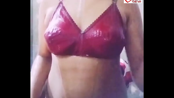 Real Cewek Desi Pamer Shawar Dan Stik Jari Di Video
