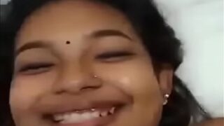Gadis Desahan Pertama Kali Ngerasain Nikmatnya Ranjang Di Video Bokep India.