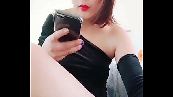 Mau Liat Goyang Goyang Hot Di Gogo Live? Siapin Tisu, Bro!