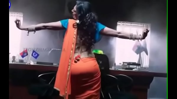 Desi Pantat Bungkus Saree Bikin Ngaceng