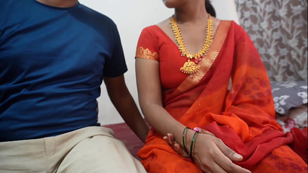 25 साल की मीठी टीचर ने अपने जवान स्टूडेंट के साथ किया गर्म सेक्स, सुनो हिंदी ऑडियो