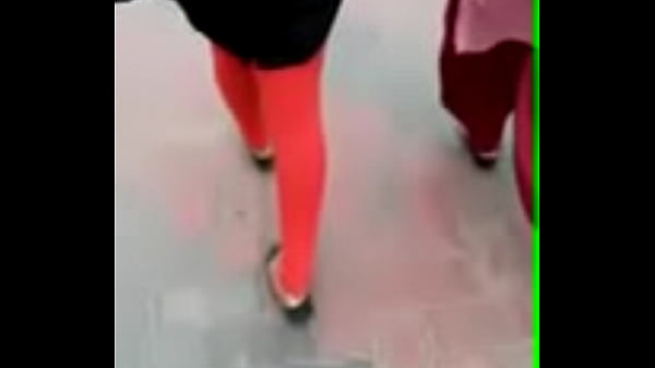 Desi Cewek Bengali Ngegas Di Jalan, Hot Banget Bikin Ngiler.