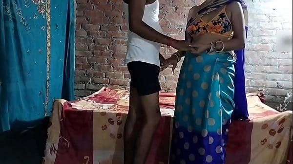 भाभी ने देवर के साथ खूब मस्ती में सेक्स किया, गरमा गरम प्यार की रात