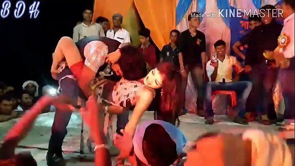 Tarian Bhojpuri Yang Bikin Meleleh, Goyangannya Bikin Nafas Tersengal