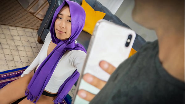 Cewek Hijab Ajak Pacarnya Ke Ranjang Buat Berontak Dengan Cara Paling Nakal & Erotis! – Hijablust