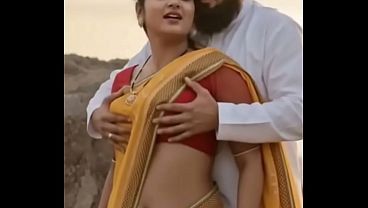 Desi Bhabhi Saree, Toket Ditekan, Cinta Panas Nafsu.