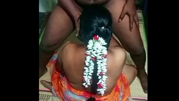 Ibu Rumah Tangga India Digarap Habis-habisan Sama Om Kampung