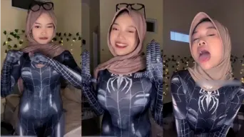 Sheii Anathema Kostum Spiderwoman Bikin Muncrat