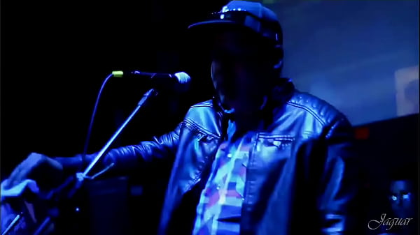 Los Garbanzos En Café Latino (live) — Goyangin Biji Montok Sambil Ngopi, Nikmatin Sensasi Basah Di Lidah