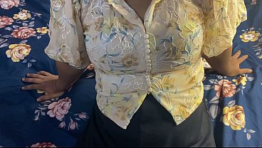 Nagma Bhabhi Digebah Pas Musim Hujan, Suara Hindi, Video Porno Xxx Seksi Baru Bikin Makin Basah