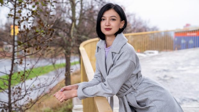 Agen Umum – Gadis Rusia Kecil Yang Pendiam, Tapi Liar Di Ranjang