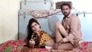 Desi Desa Rajasthan, Cewek Desa Digebuk Sopir Truk Sambil Ngangkang