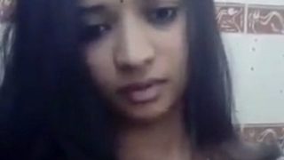 Desi Wife Priya Sexy Selfie