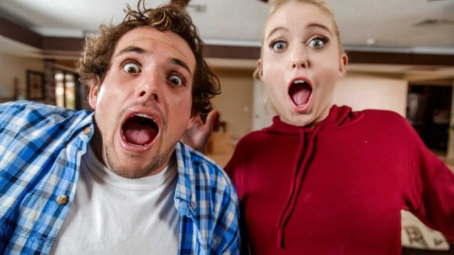 Nonton Chloe Cherry Di Pleasureville: Parodi Xxx Dp Episode 1 Bikin Panas Mampus