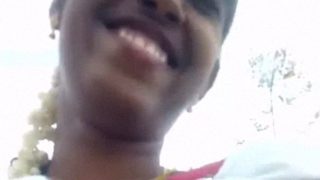 Video Cewek Indian Adivasi Topless Di Alam Bebas Bikin Nafsu Naik