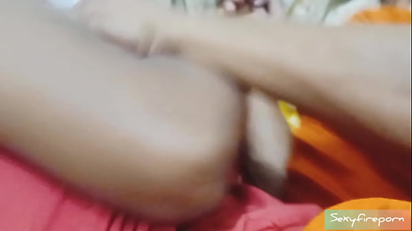 Nikmatnya Senggama Panas Pasangan India Di Ranjang