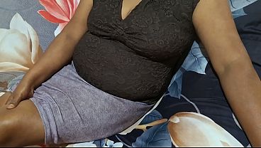 Libido Mama Tiri Asia Lagi Liburan, Siap Dikocok