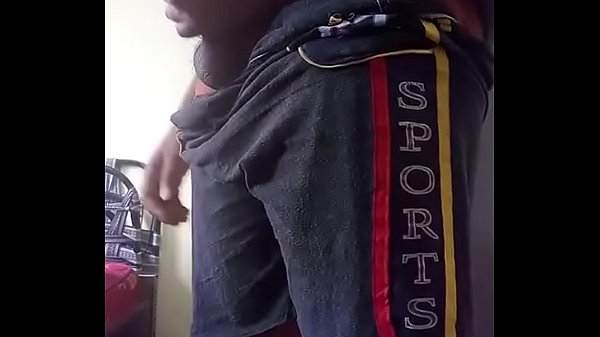 Tarian Buka Baju Paling Hot Dari India, Bikin Ngiler