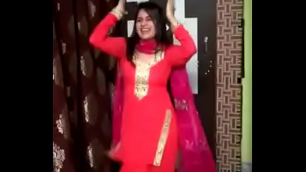 Desi Cewek Lagi Latihan Mujra Panas Bikin Makin Greget