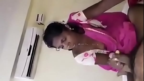 Desi Aunty Lagi Ngewe Mulut, Makin Liar