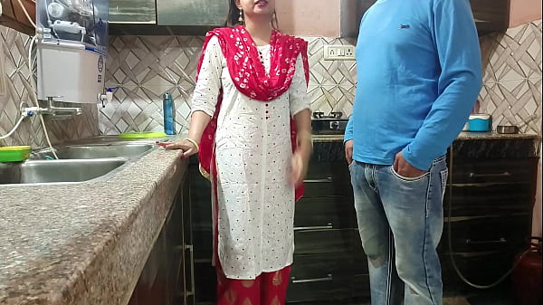 Desisaarabhabhi – Setelah Ngencrotin Memek Enaknya, Gue Makin Horny Dan Pengen Ngewe, Ibu Tiri Gue Ternyata Cewek Super Horny Pake Audio Hindi.